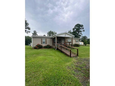 2021 3-bed, 2- bath home with 30x40 metal/spray foam insulated - photo 2