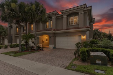 Welcome home to this well-maintained end-unit TH offering the - photo 3