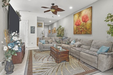 Welcome home to this well-maintained end-unit TH offering the - photo 9