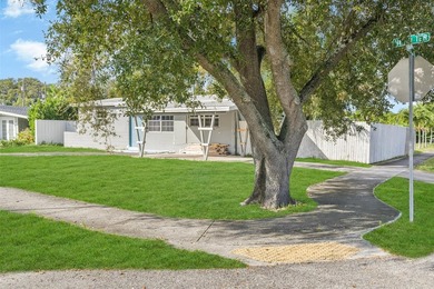 Welcome home, this single family home has so much to offer! - photo 3