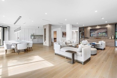 Lake Condo For Sale in Boca Raton, Florida