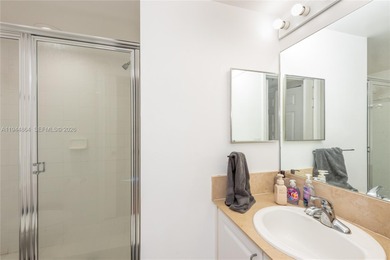 Remarks - Investor Friendly / Easy to Rent:
Excellent