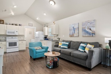 Welcome to Unit 15, a fully furnished condo at Copano Cottages - photo 4