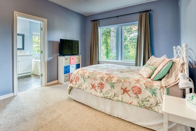 MUST SEE!! This beautiful 4 bedroom 2.5 bathroom home has - photo 18