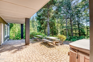 MUST SEE!! This beautiful 4 bedroom 2.5 bathroom home has - photo 21