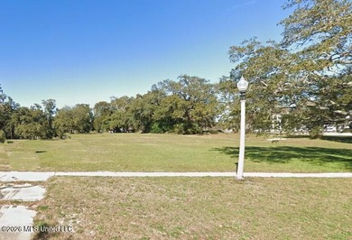 Exceptional redevelopment opportunity along iconic Beach - photo 1