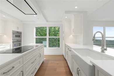 Wow! What a view! Sanibel's Signature Address for Elegant Gulf - photo 12