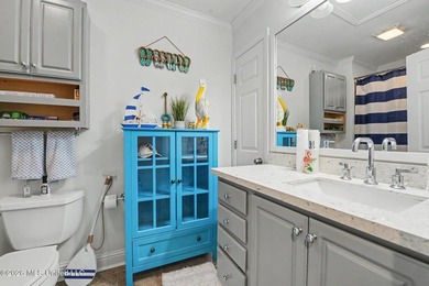 Wow! Want to live in OLD TOWNE Bay St Louis? Here's your chance - photo 14