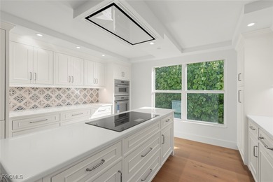 Wow! What a view! Sanibel's Signature Address for Elegant Gulf - photo 15