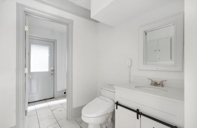 Unique INVESTMENT OPPORTUNITY to own a 15 unit nightly rental. A - photo 16