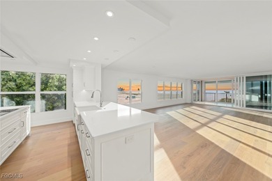 Wow! What a view! Sanibel's Signature Address for Elegant Gulf - photo 17