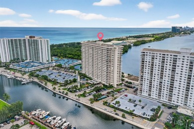 Beautifully remodeled condo located in prime location in Sunny - photo 25