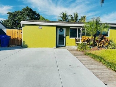 Create lasting family memories in this 3/2 pool Home in - photo 6