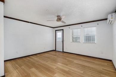 Unique INVESTMENT OPPORTUNITY to own a 15 unit nightly rental. A - photo 27