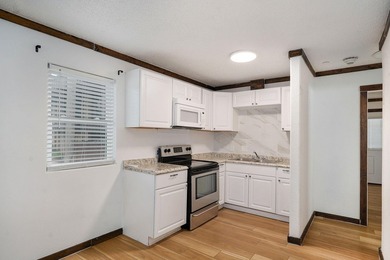 Unique INVESTMENT OPPORTUNITY to own a 15 unit nightly rental. A - photo 28