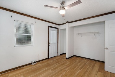 Unique INVESTMENT OPPORTUNITY to own a 15 unit nightly rental. A - photo 29