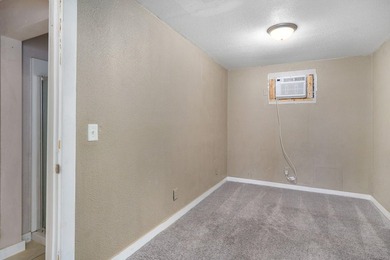 Unique INVESTMENT OPPORTUNITY to own a 15 unit nightly rental. A - photo 49
