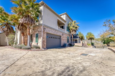 Welcome to 8230 Maunalani Place, a well-maintained property - photo 56