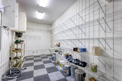 Welcome to 8230 Maunalani Place, a well-maintained property - photo 60