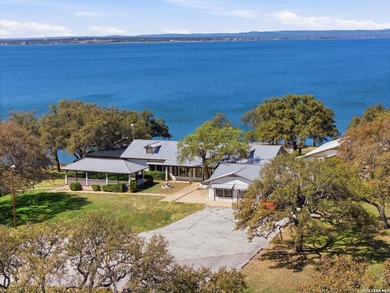 1,102' of Lake Buchanan waterfront. 6.5 acres. Opportunities - photo 1