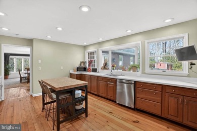Welcome to this unique 5 bedroom, 3.5 bath Colonial home in - photo 19