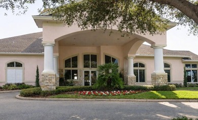 Sought After, 4-bedroom, 3 bath home with 3-CAR GARAGE located - photo 20