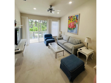 Beautifully maintained 3-bedroom, 2.5-bath lakefront townhouse - photo 2