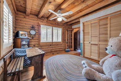Situated beneath towering oak trees on a secluded one-acre - photo 23