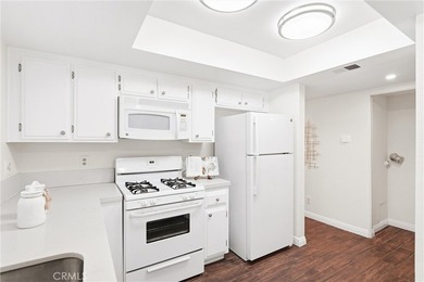 Welcome home! This 2 bedroom 2 bathroom home is exactly what - photo 9