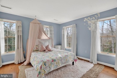 Welcome to this unique 5 bedroom, 3.5 bath Colonial home in - photo 35