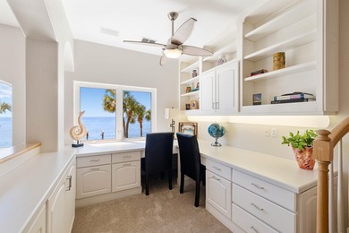 Bathed in natural light and framed by unforgettable sunsets - photo 38