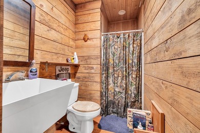 Situated beneath towering oak trees on a secluded one-acre - photo 42