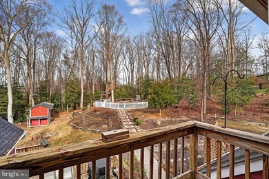 Welcome to this unique 5 bedroom, 3.5 bath Colonial home in - photo 44