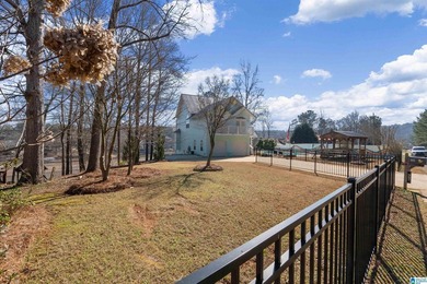 Tucked away in the heart of Lake Wedowee, 967 Wright Way offers - photo 45