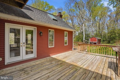 Welcome to this unique 5 bedroom, 3.5 bath Colonial home in - photo 49