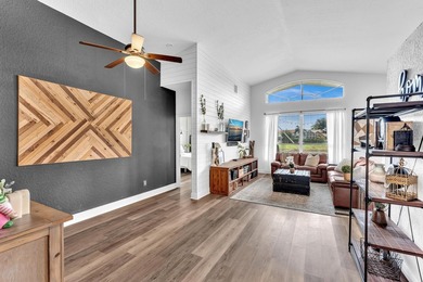 Stunning 3-bedroom, 2-bath waterfront home in the desirable - photo 7