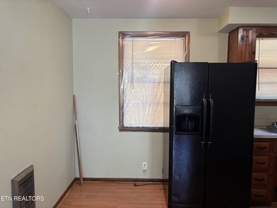 Opportunity awaits with this 3-bedroom + Bonus Room, 1-bath home - photo 12