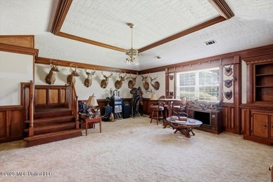 Escape to peaceful country living with this beautiful 5BR/3BA - photo 12