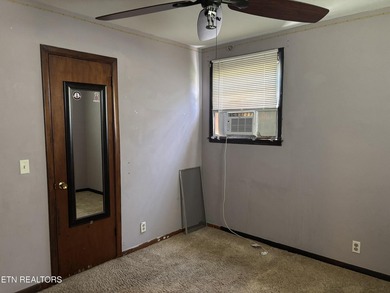 Opportunity awaits with this 3-bedroom + Bonus Room, 1-bath home - photo 22