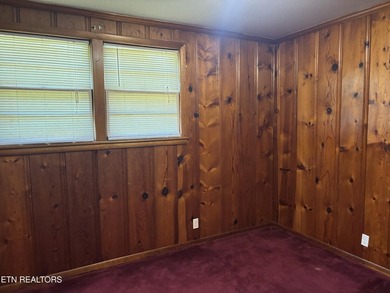 Opportunity awaits with this 3-bedroom + Bonus Room, 1-bath home - photo 23
