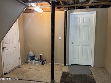 Opportunity awaits with this 3-bedroom + Bonus Room, 1-bath home - photo 26