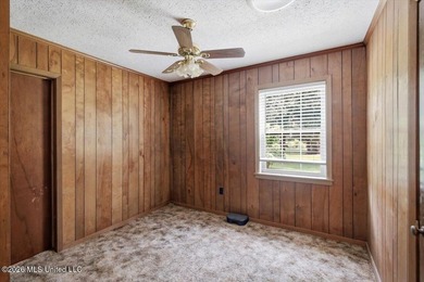 Escape to peaceful country living with this beautiful 5BR/3BA - photo 37