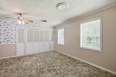 Escape to peaceful country living with this beautiful 5BR/3BA - photo 41