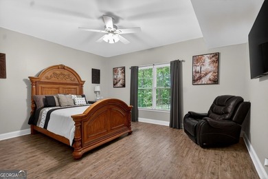 Don't miss this stunning well maintained home! Located in Moss - photo 45