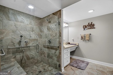 Don't miss this stunning well maintained home! Located in Moss - photo 49