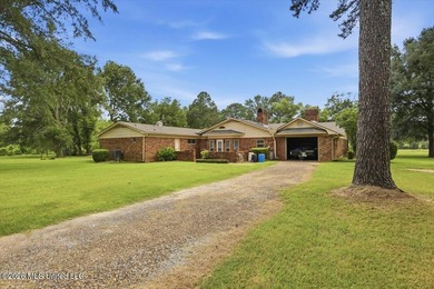 Escape to peaceful country living with this beautiful 5BR/3BA - photo 49