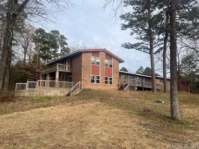 (private lake, pond, creek) Home For Sale in Melbourne Arkansas