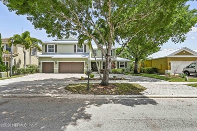 Lake Worth Gem in Savannah Estates! Welcome to this beautiful - photo 5