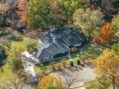 Hideaway Lake Home For Sale in Hideaway Texas