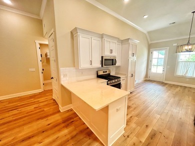 ONE LEVEL. MAPLE PLAN. This 2023 build has tons of upgrades - photo 8